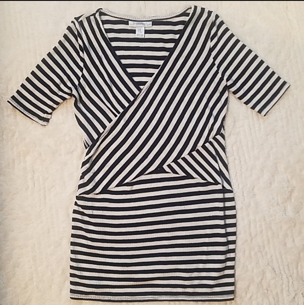 Motherhood Maternity top